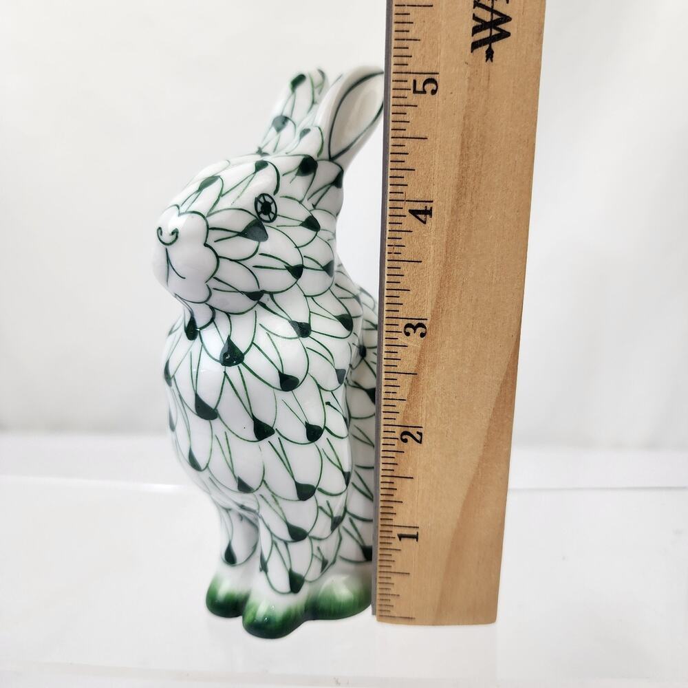 Andrea by Sadek Rabbit Figurine Green Fishnet Herend Style Bunny~Hand Painted - Picture 7 of 7